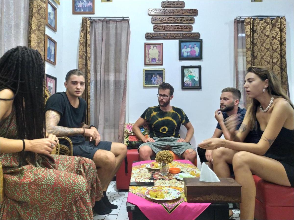 Griya Backpacker Pak Yon Bed and Breakfast Μαλάνγκ Εξωτερικό φωτογραφία